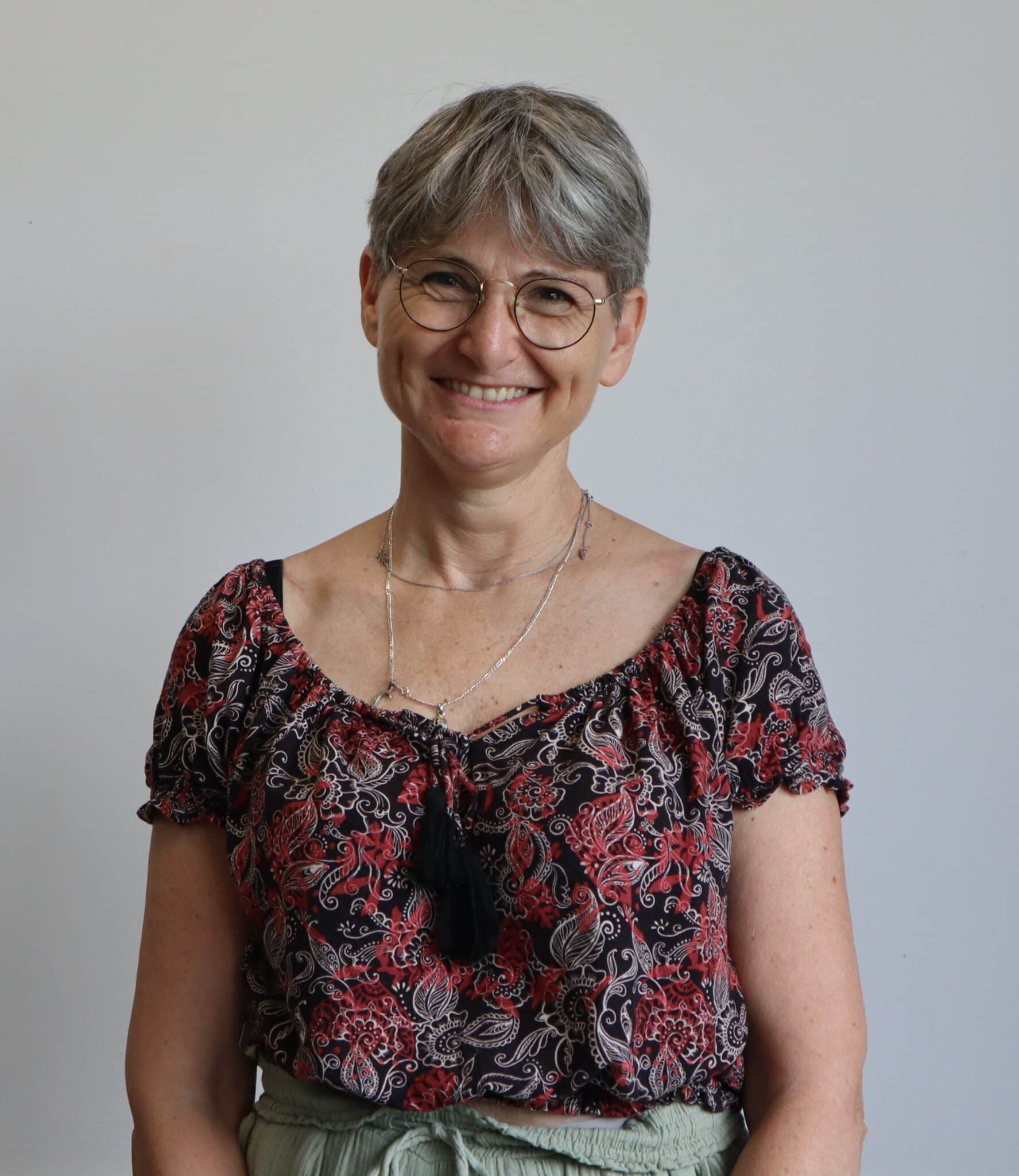 Portrait de Carole Dupuy, atteinte de polyarthrite rhumatoïde et Administratrice de l'AFPric